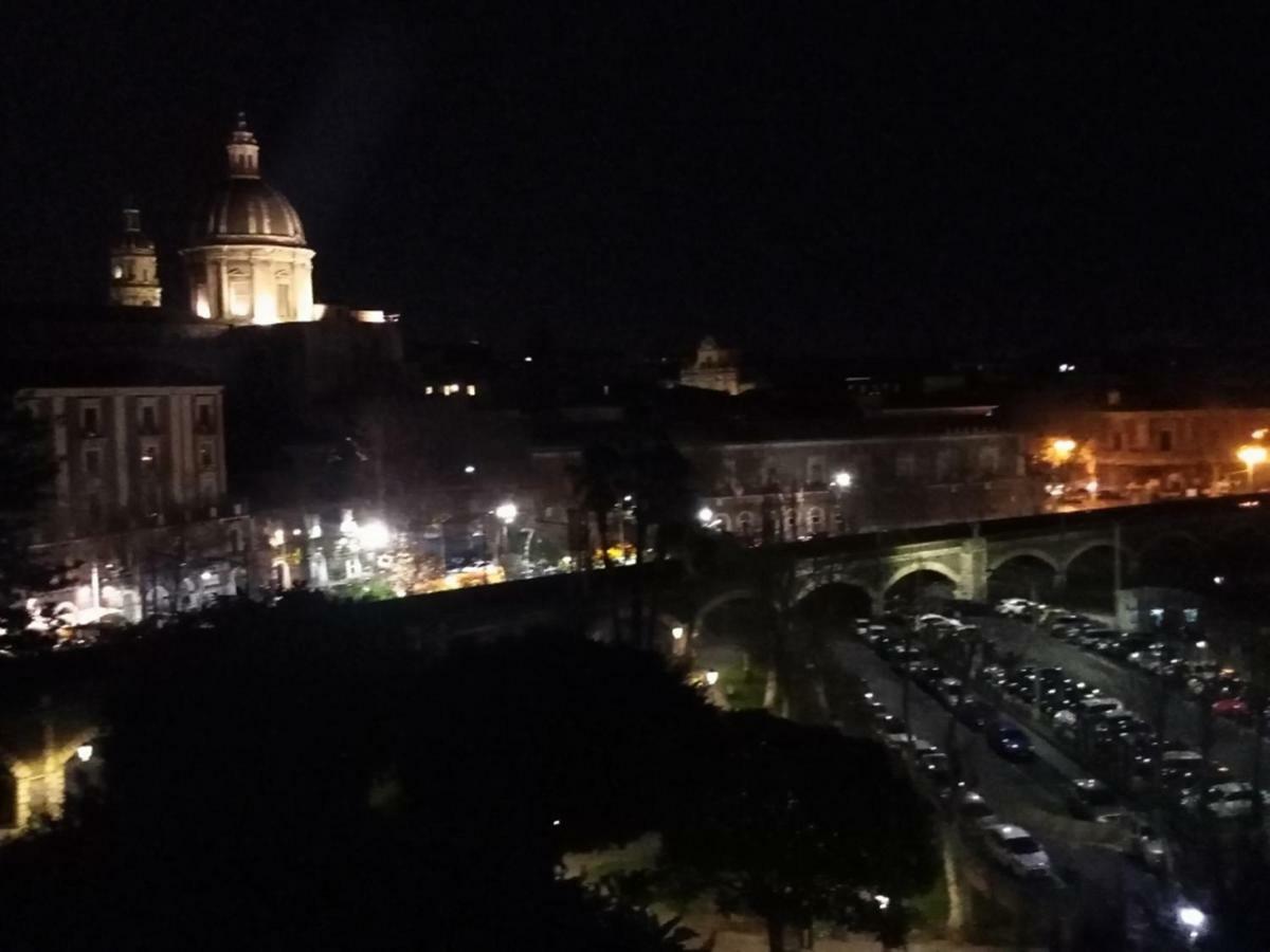 Attico Mea Villa Catania Bagian luar foto