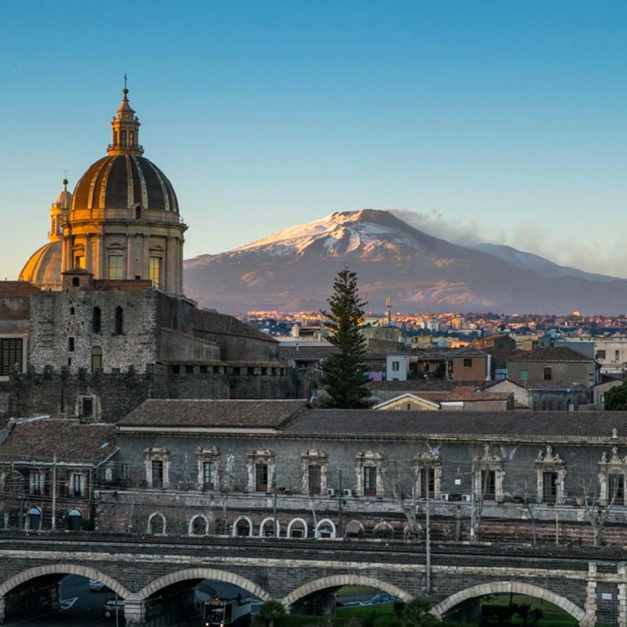 Attico Mea Villa Catania Bagian luar foto