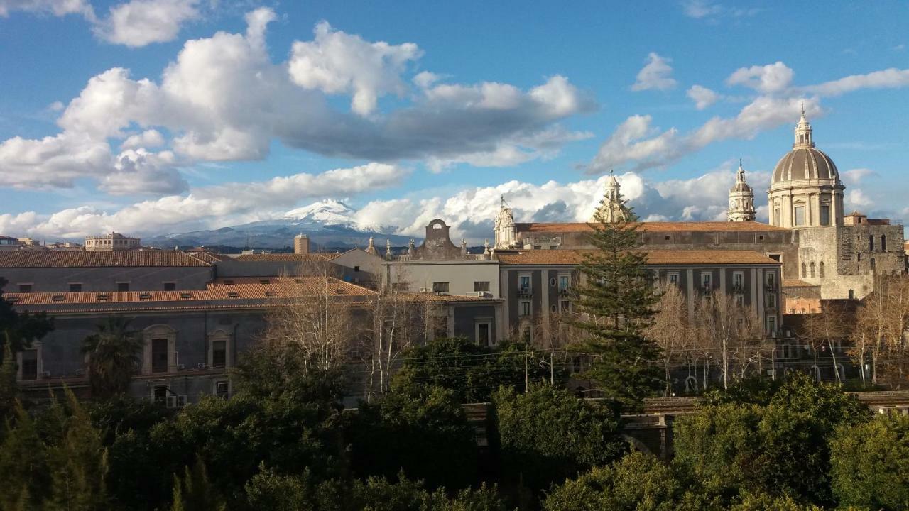 Attico Mea Villa Catania Bagian luar foto