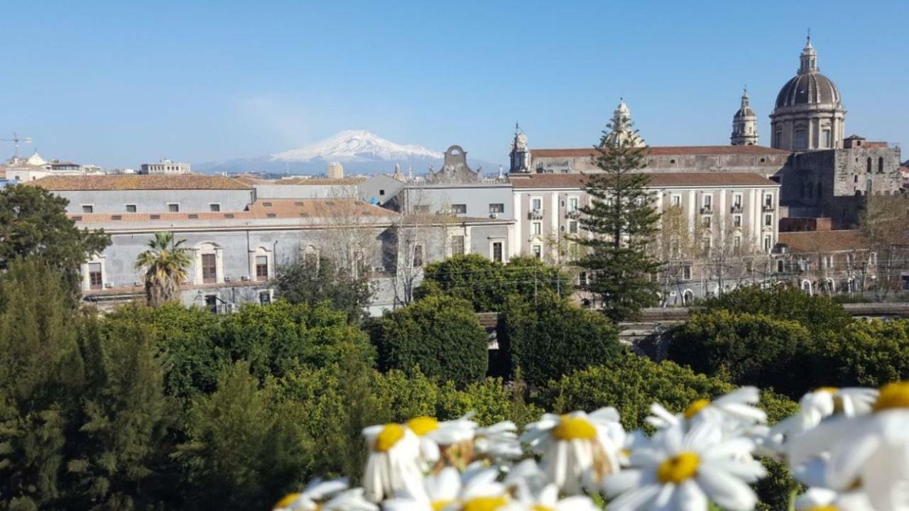 Attico Mea Villa Catania Bagian luar foto